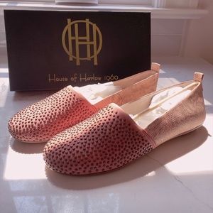 House Of Harlow Women's Size 9.5 Slip On Loafers